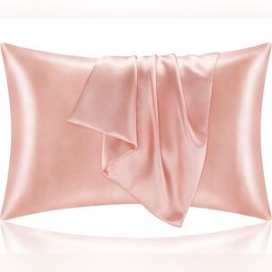 NWT 2 Pack Satin Pillowcase for Hair and Skin, Super Soft and Cooling